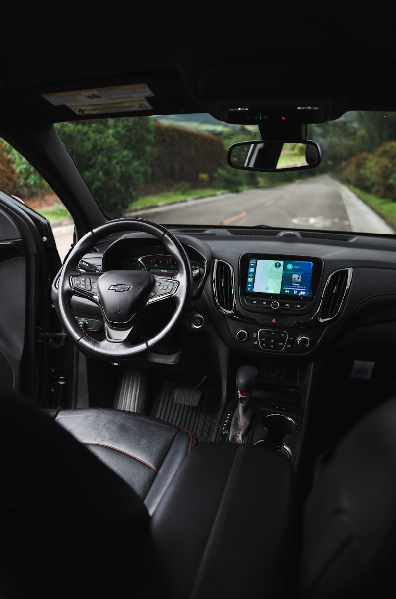 CHEVROLET EQUINOX RS