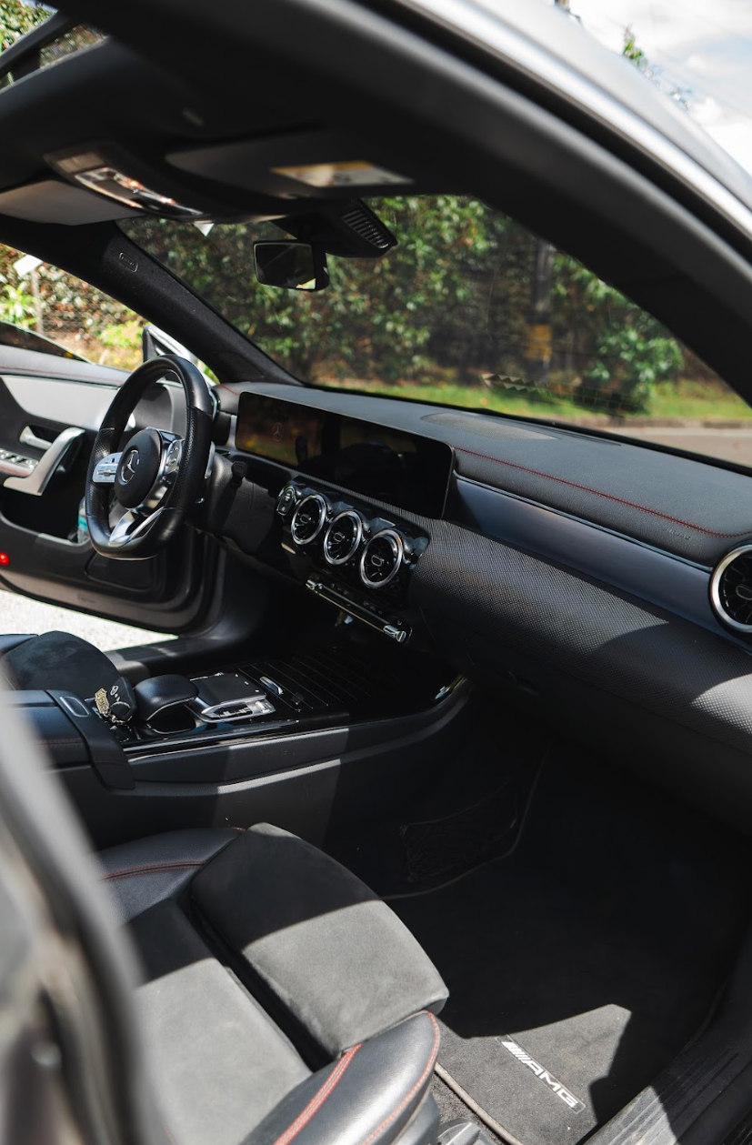MERCEDES CLA 180