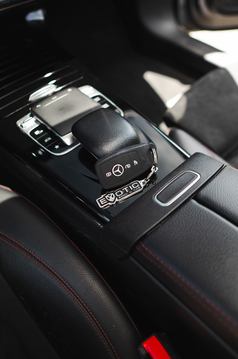 MERCEDES CLA 180