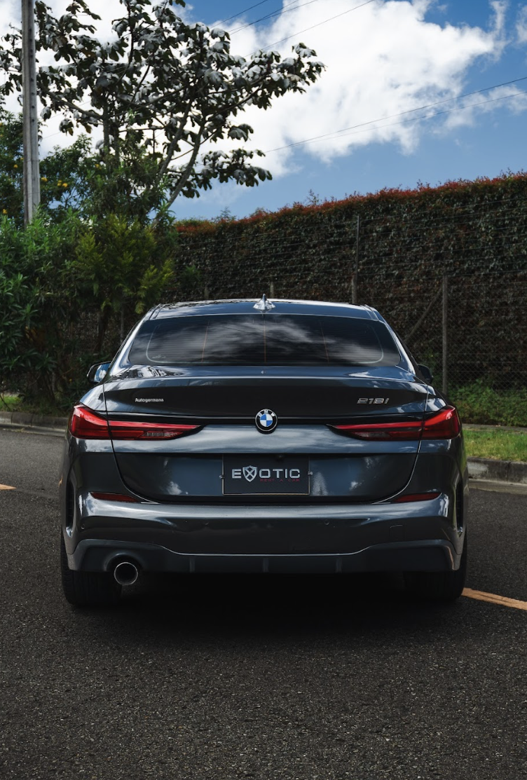 BMW 218i PAQUETE M