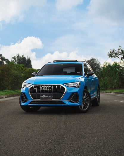 Alquiler de vehículos en Medellín - Audi Q3 Azul, vista frontal