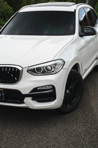 Alquiler de vehículos en Medellín - BMW X3, faro delantero