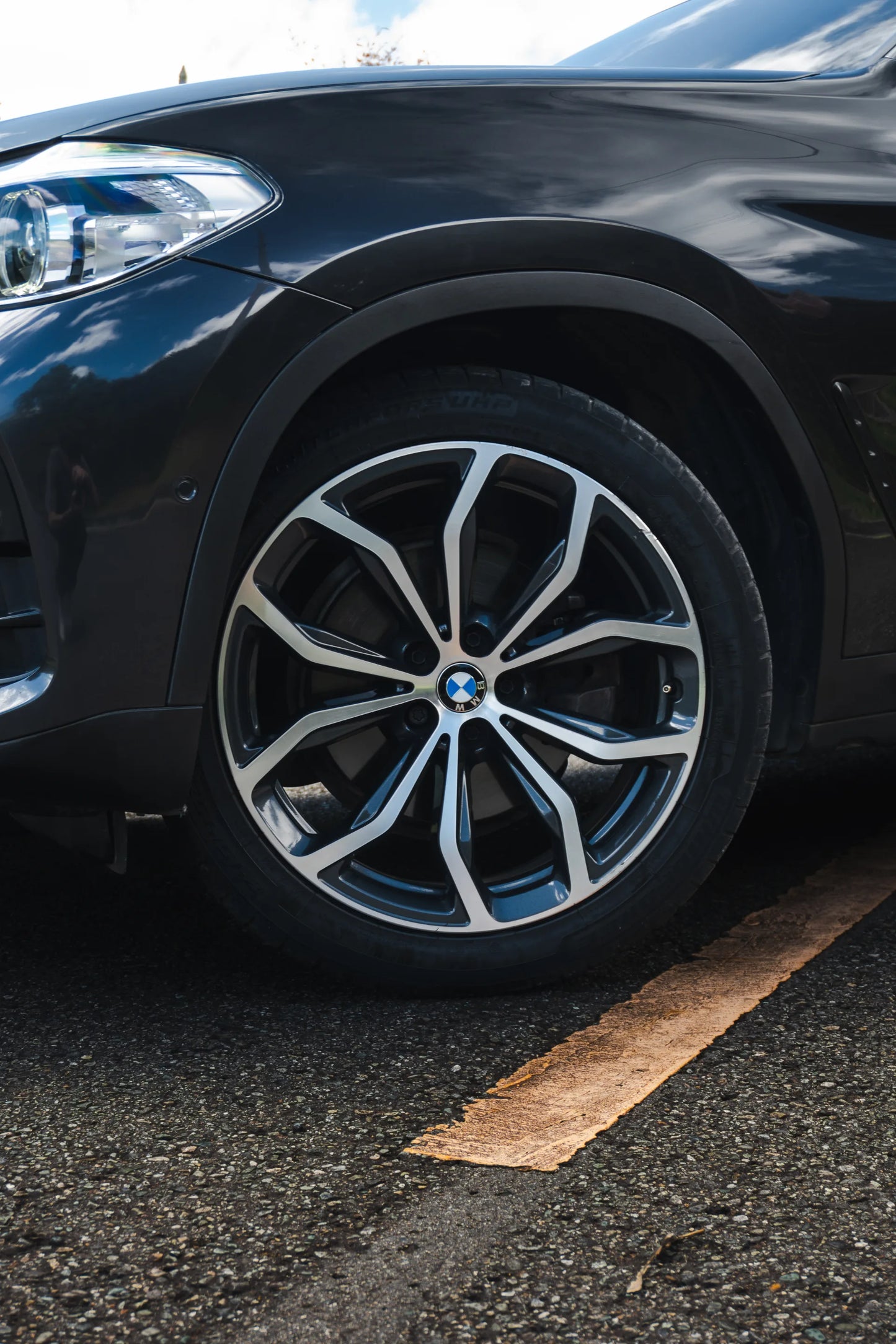 Alquiler de vehículos en Medellín - BMW X4, rin