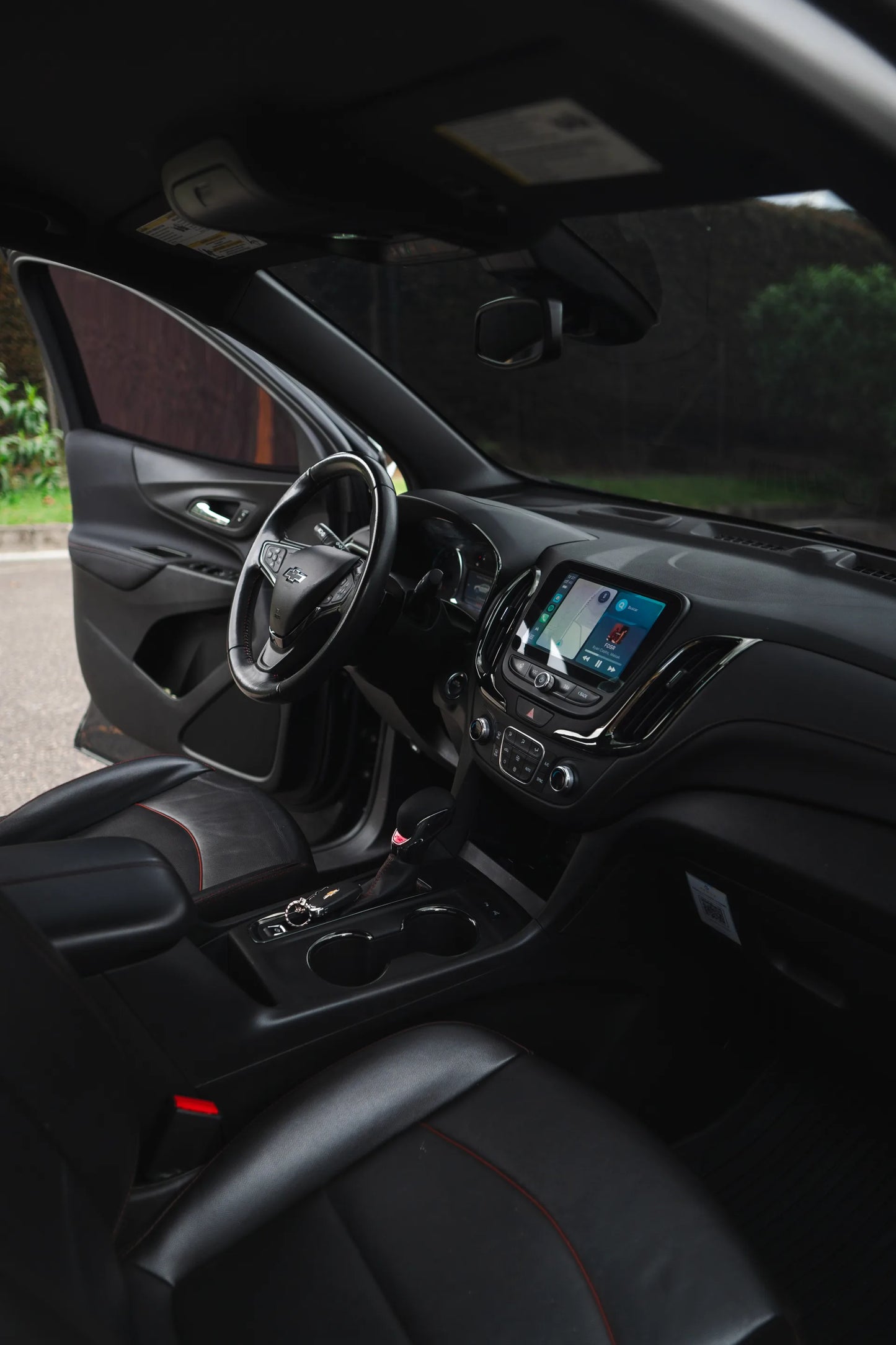 Alquiler de vehículos en Medellín - Chevrolet Equinox RS, tablero (2)