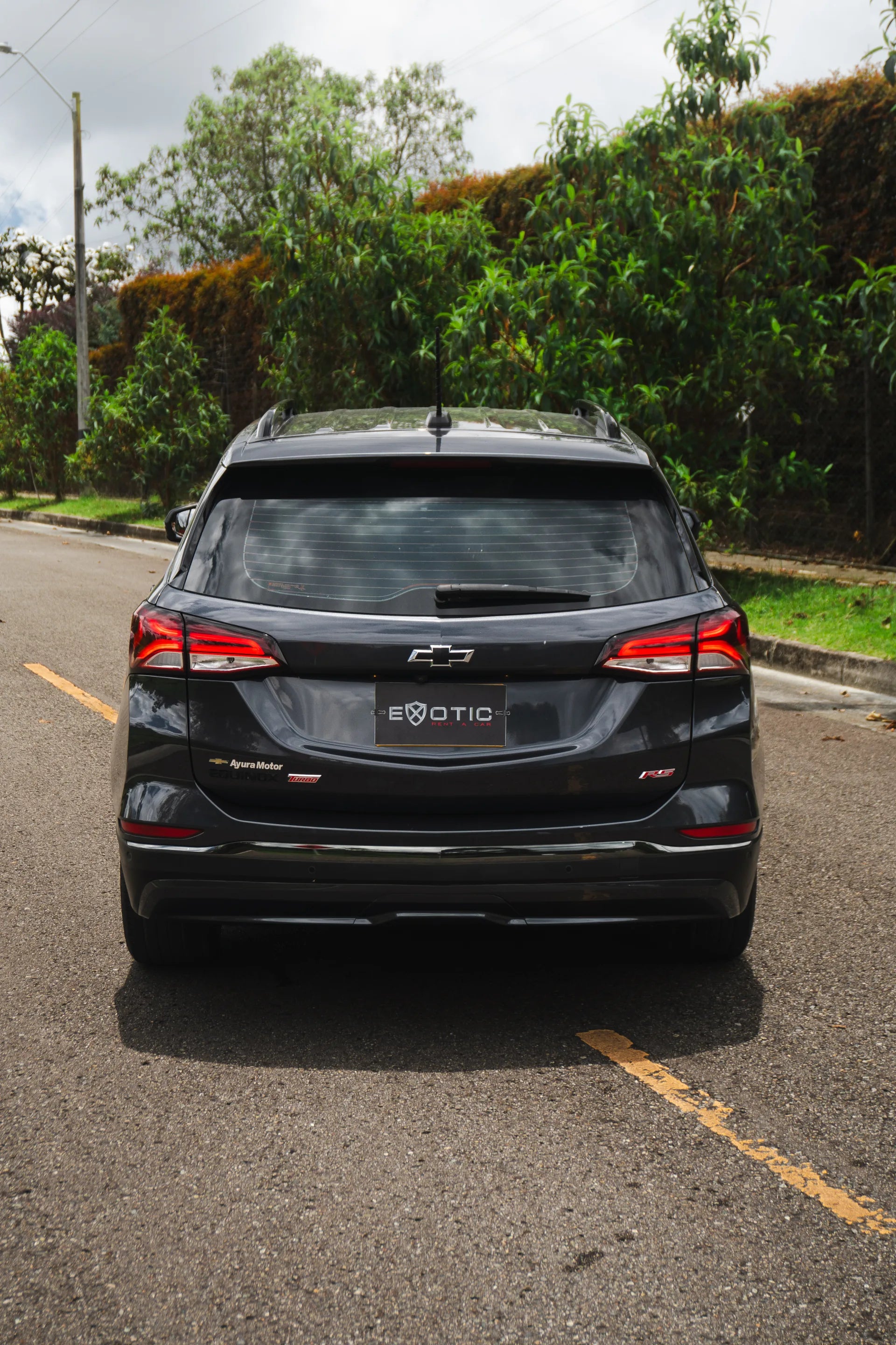 Alquiler de vehículos en Medellín - Chevrolet Equinox RS, vista trasera