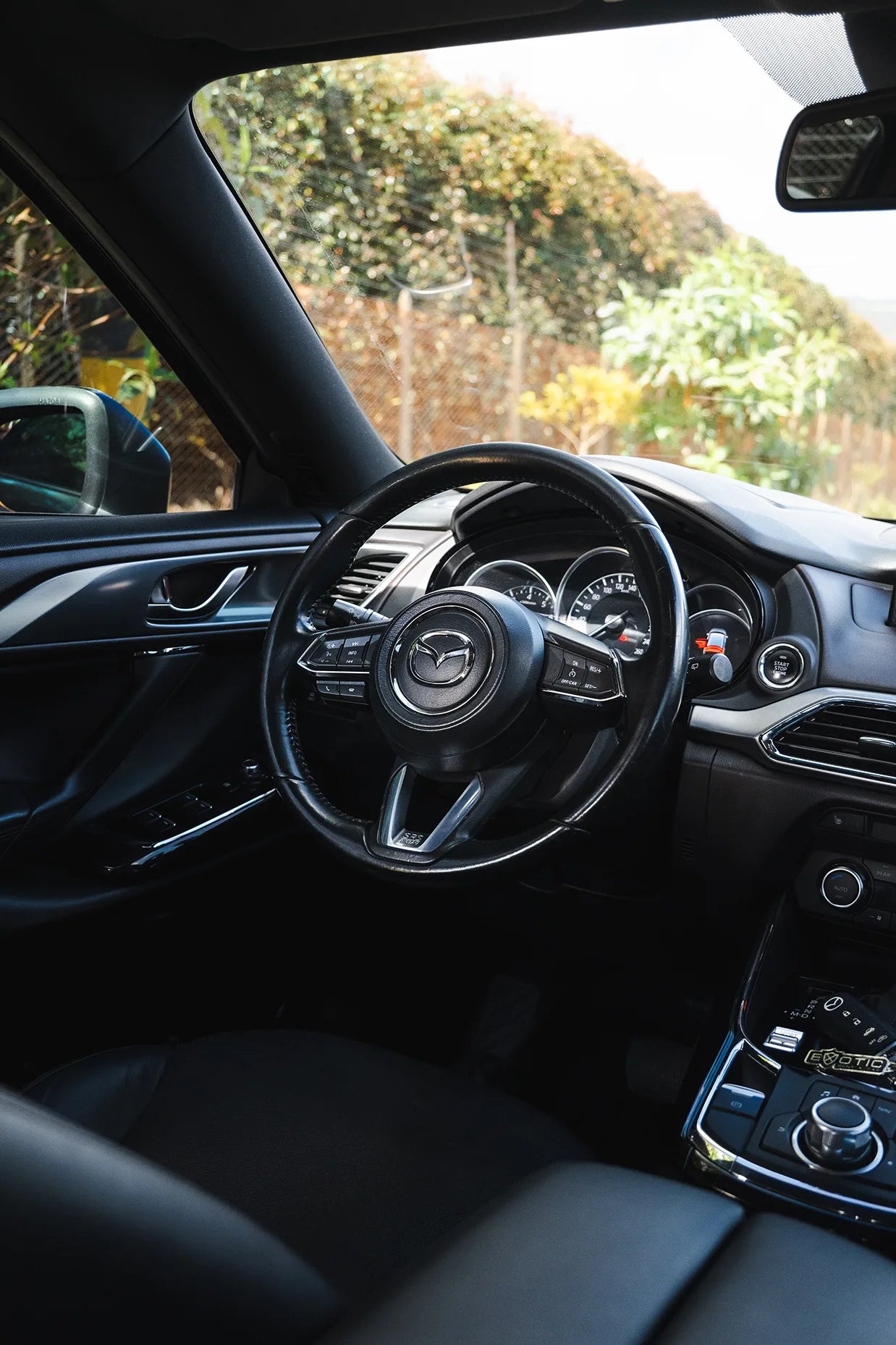 Alquiler de vehículos en Medellín - Mazda CX-9, tablero