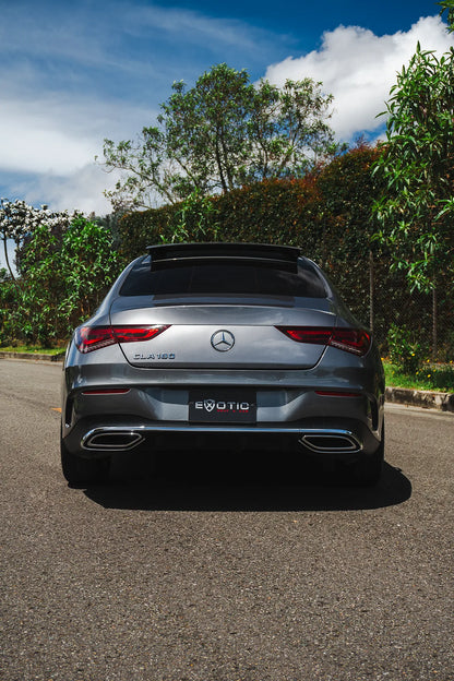 Alquiler de vehículos en Medellín - Mercedes-Benz CLA 180, vista trasera