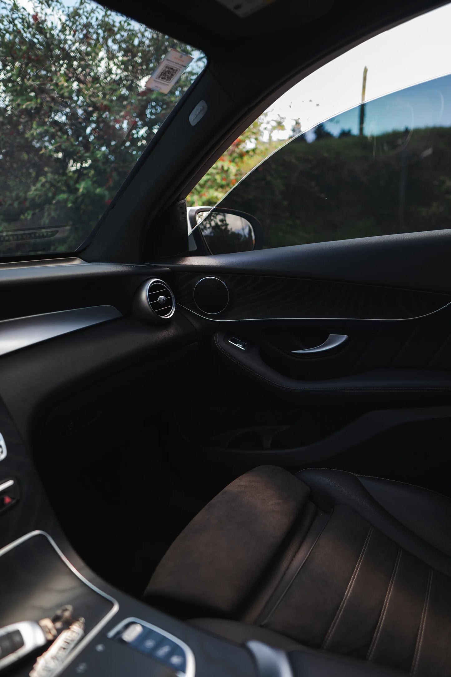 Alquiler de vehículos en Medellín - Mercedes-Benz GLC 300 Híbrida, interior y asientos