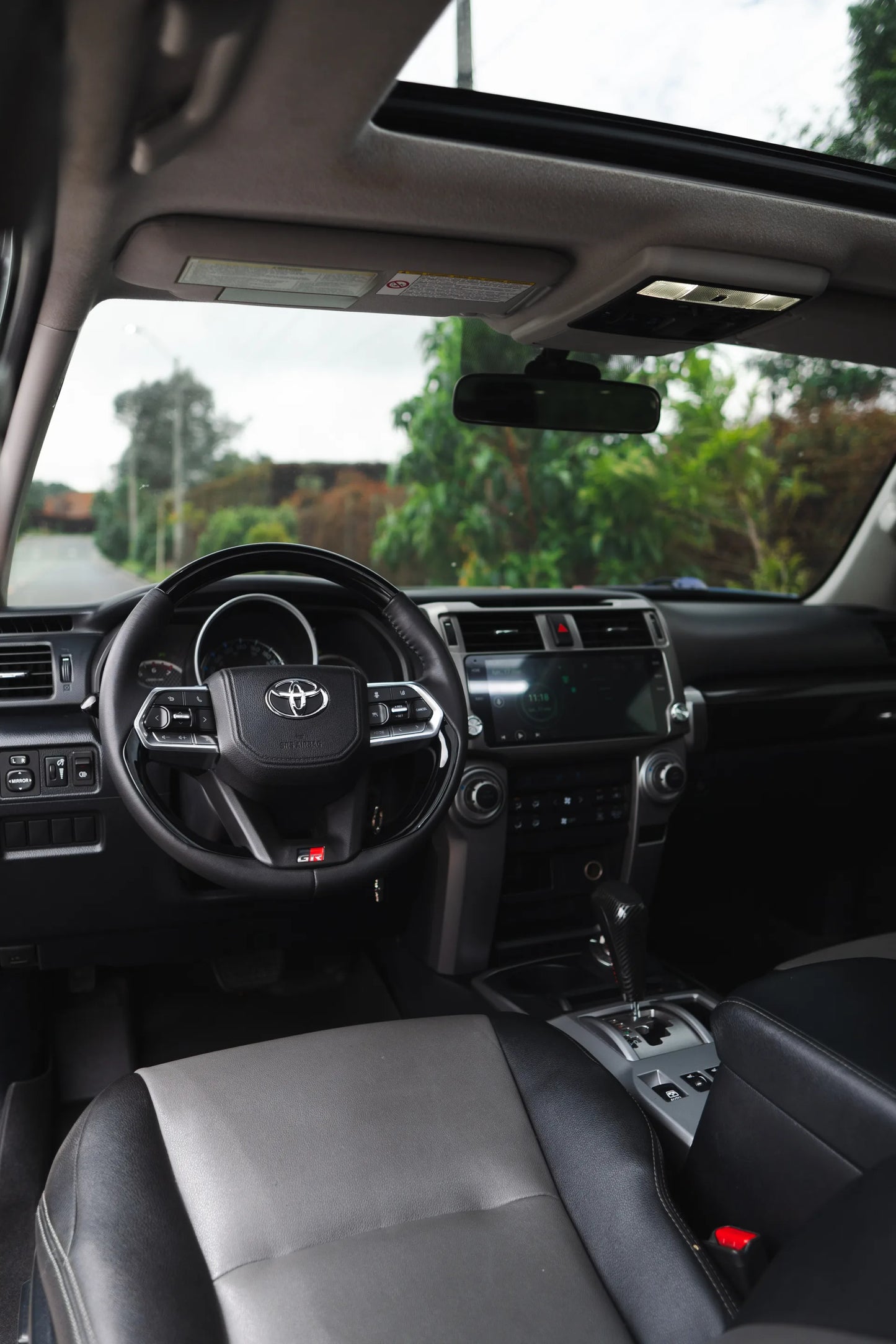 Alquiler de vehículos en Medellín - Toyota 4Runner SR5, tablero