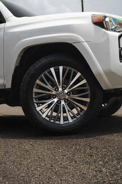 Alquiler de vehículos en Medellín - Toyota 4Runner SR5, rin