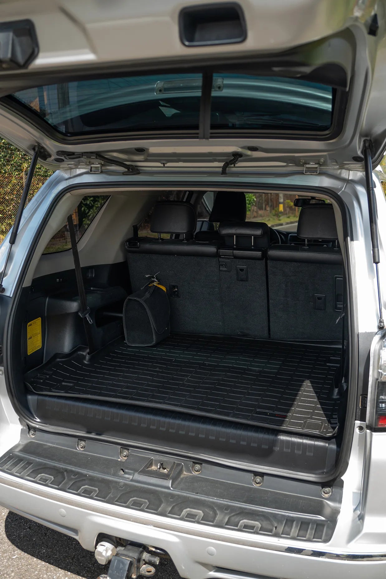 Alquiler de vehículos en Medellín - Toyota 4Runner Limited, baúl y maletero