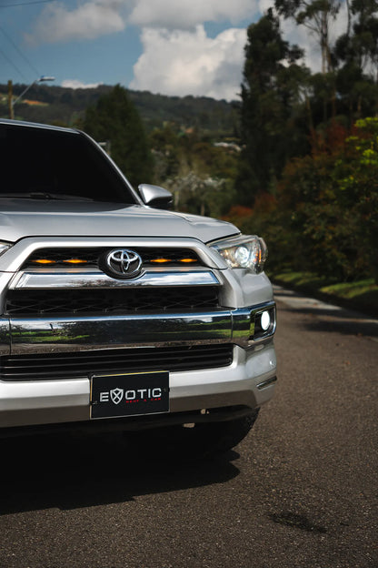 Alquiler de vehículos en Medellín - Toyota 4Runner Limited, parrilla frontal