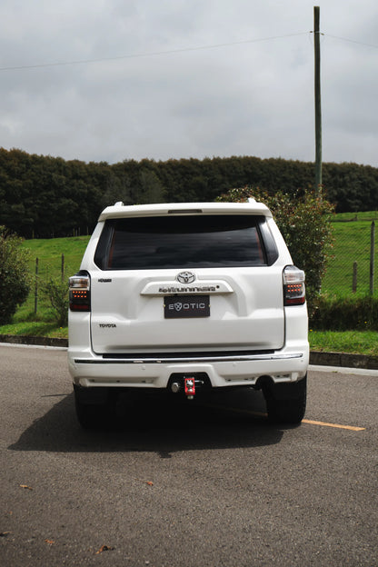 Alquiler de vehículos en Medellín - Toyota 4Runner SR5, vista trasera