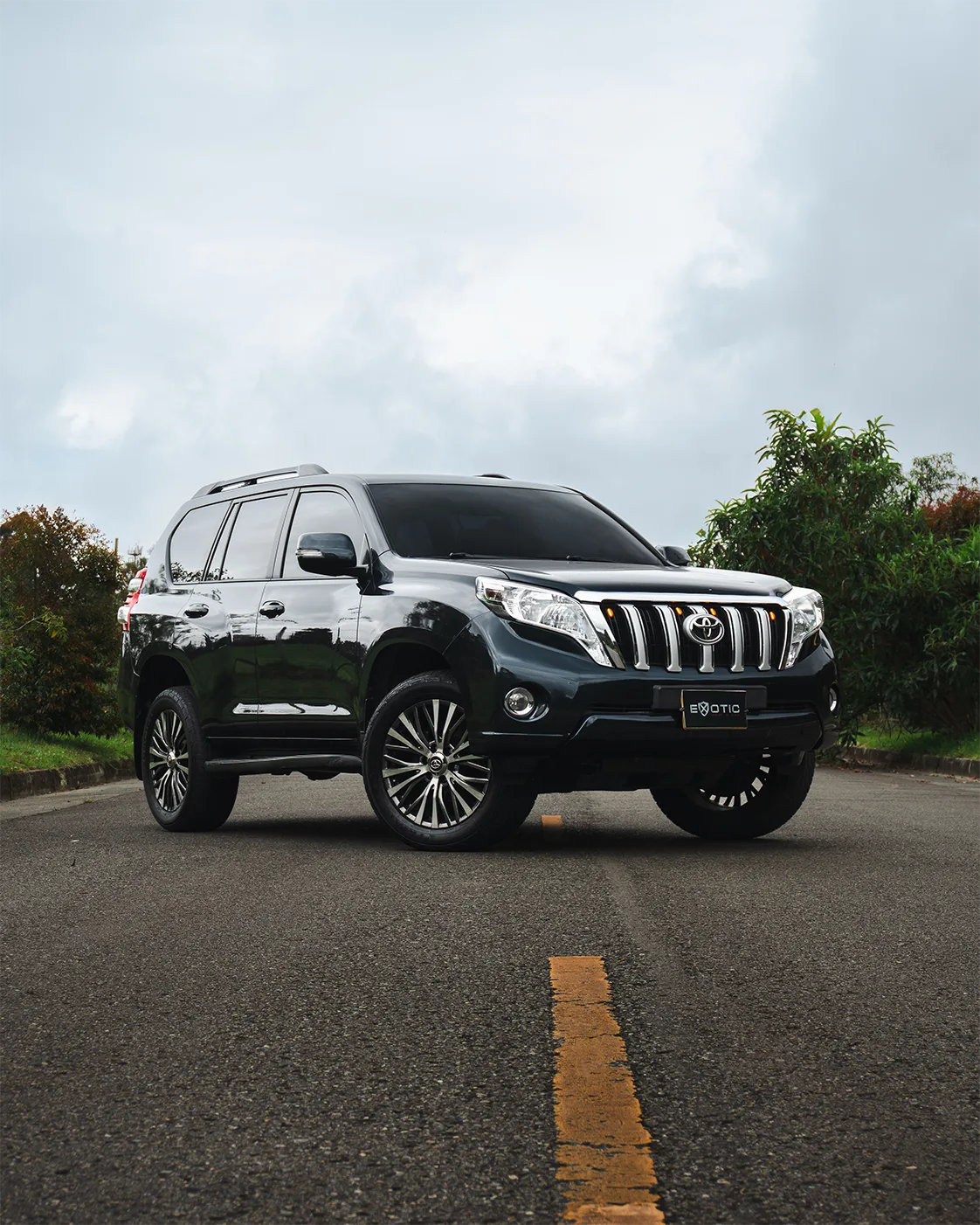 Alquiler de vehículos en Medellín - Toyota Prado TXL, vista de portada